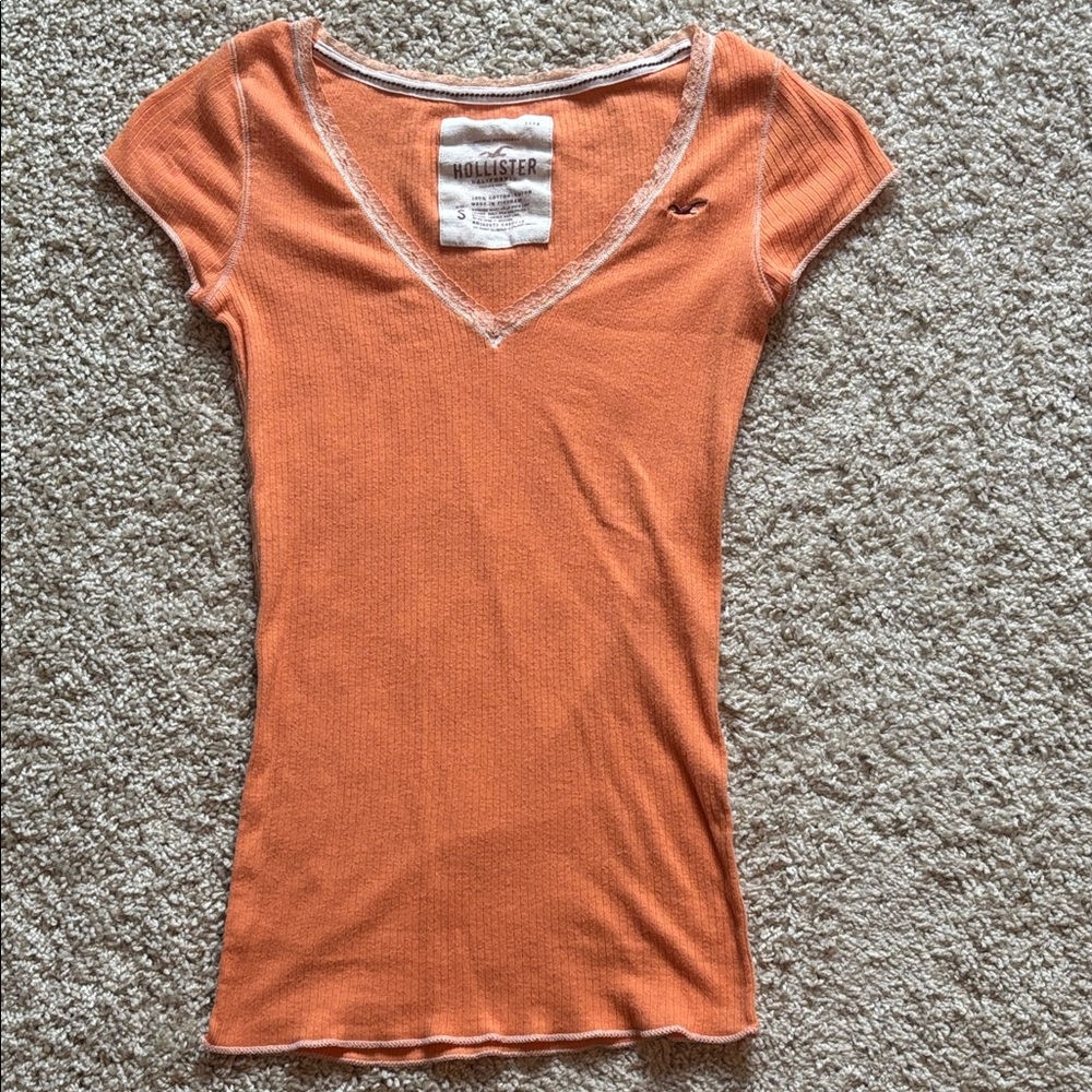 Hollister Tee